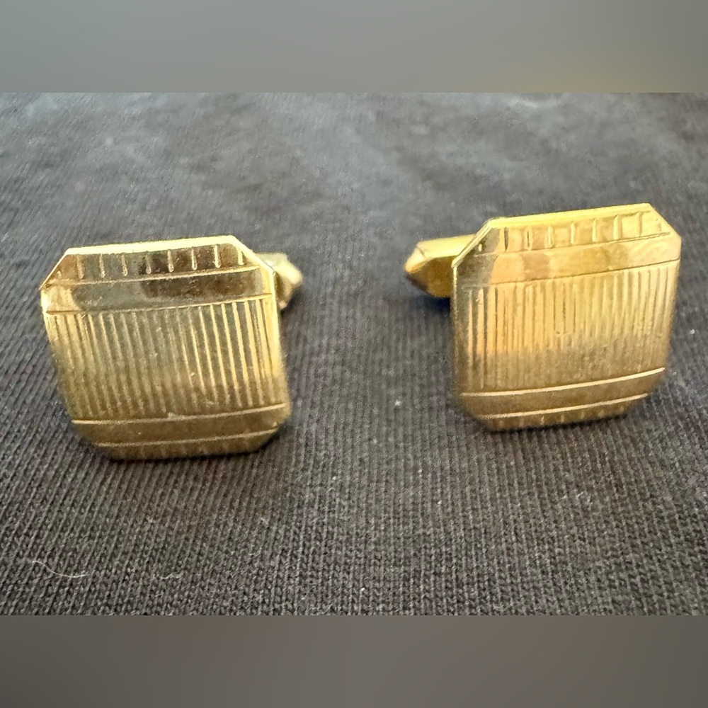 Vintage Swank Gold-Tone Cufflinks – Retro Engraved Panel Design – Mid-Century